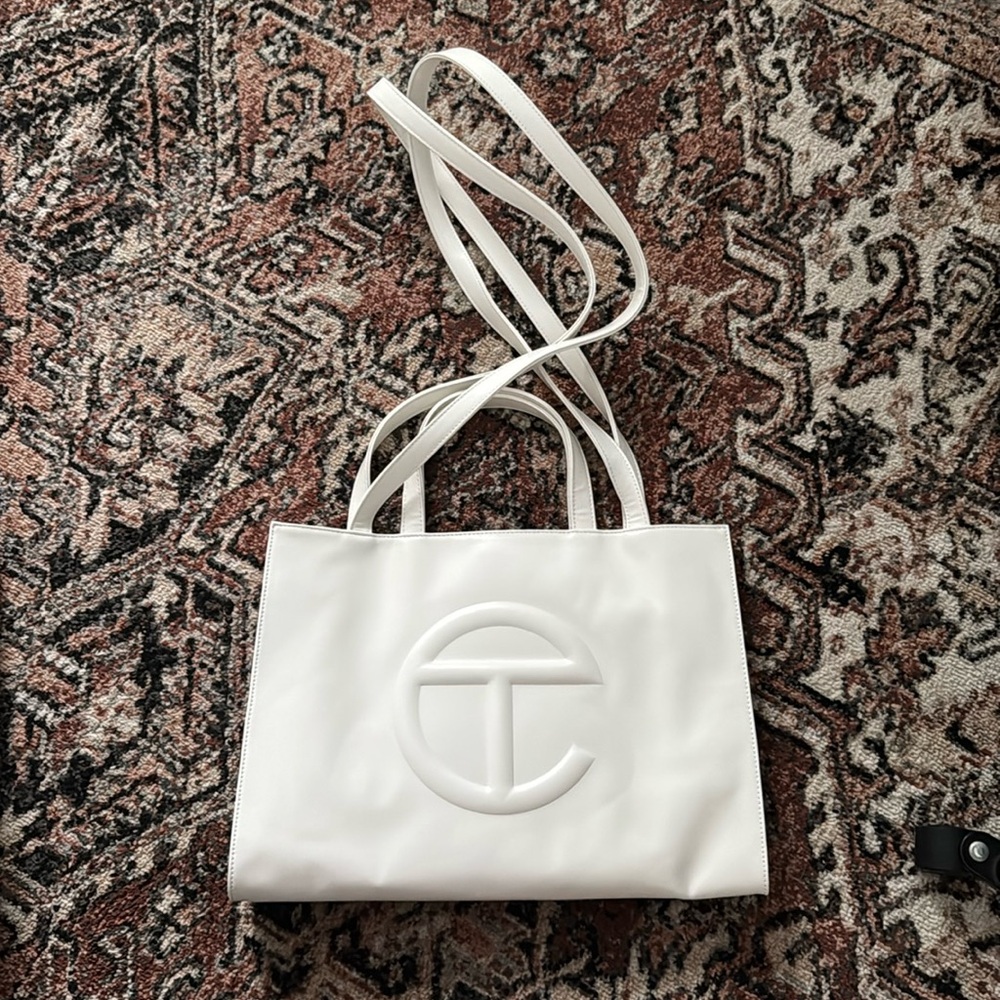 Telfar medium shopping bag - white
